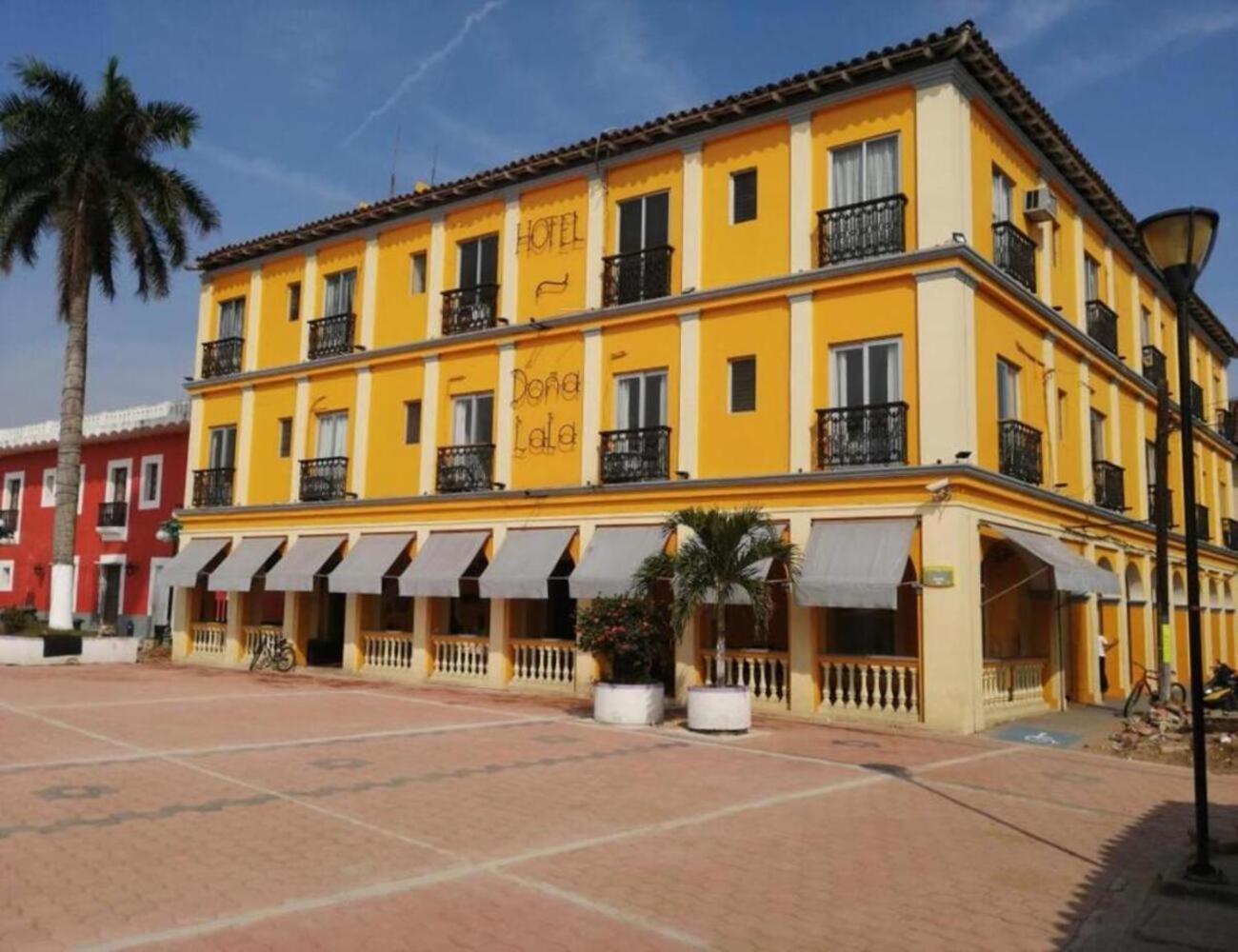 Hotel Posada Dona Lala Tlacotalpan Exterior photo